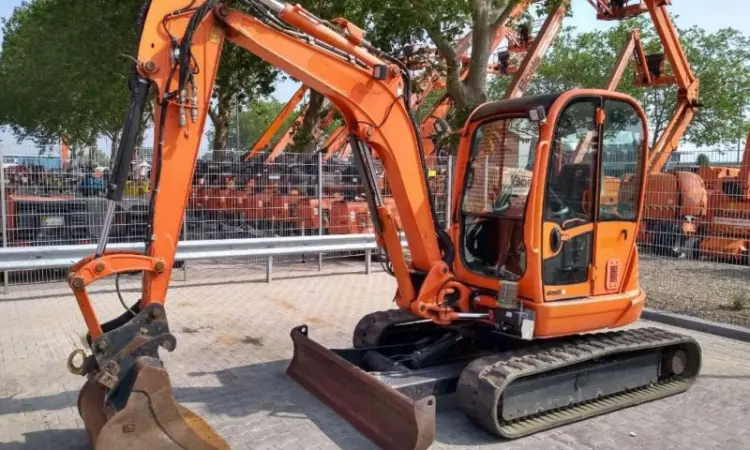 Мини-экскаватор JCB 8050 ZTS - фото № 5