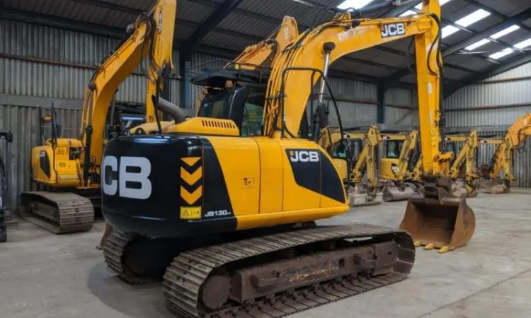 Гусеничный экскаватор JCB JS 130 LC. Экскаватор б/у - фото № 5