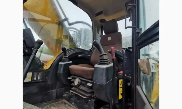 Продам Гусеничний екскаватор JCB JS220LC - фото № 5
