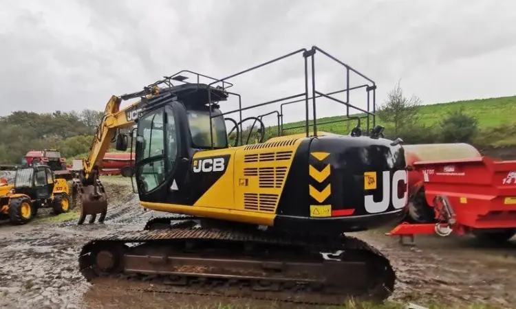 Продам Гусеничний екскаватор JCB JS220LC - фото № 7