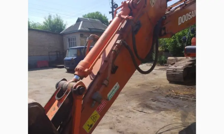 Гусеничный экскаватор DOOSAN DX340LC в Киеве - фото № 20