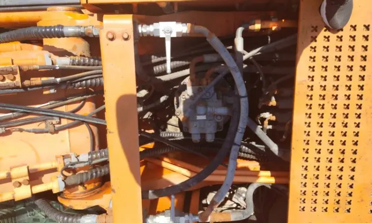 Гусеничный экскаватор DOOSAN DX340LC в Киеве - фото № 19