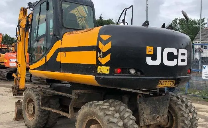 Гусеничный экскаватор JCB JS 160 W в наличии в Киеве - фото № 5