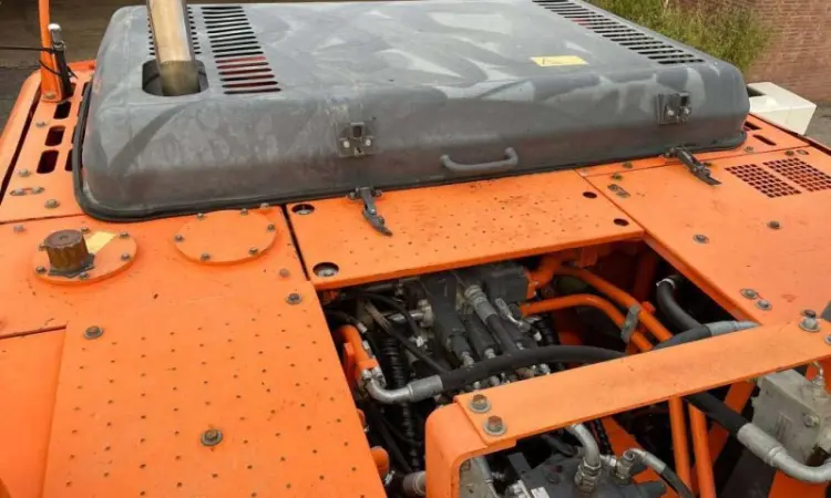 Гусеничный экскаватор DOOSAN DX225LC в наличии в Киеве - фото № 10