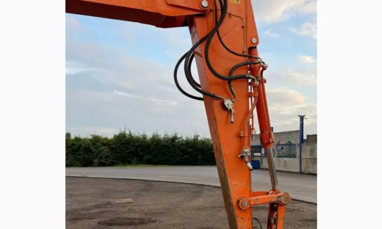 Гусеничный экскаватор DOOSAN DX225LC в наличии в Киеве - фото № 16
