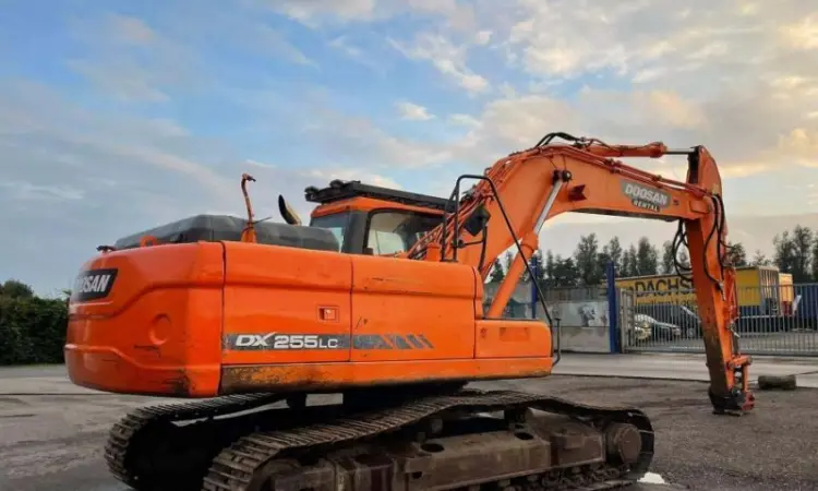 Гусеничный экскаватор DOOSAN DX225LC в наличии в Киеве - фото № 15