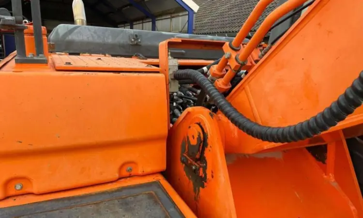 Гусеничный экскаватор DOOSAN DX225LC в наличии в Киеве - фото № 13