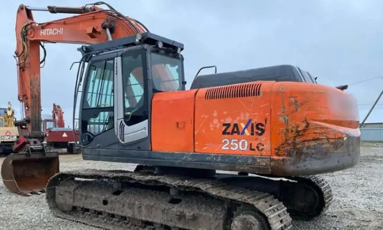 Гусеничный экскаватор Hitachi ZX 250 LC-3 в Киеве - фото № 17