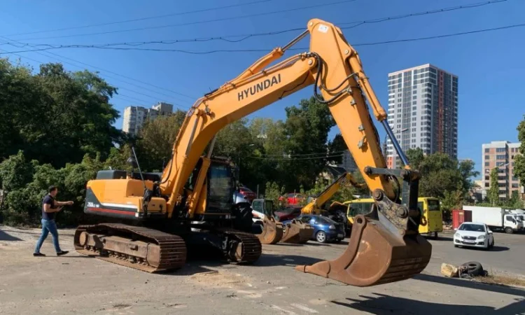 Продам екскаватор Hyundai Robex 260LC-9A Rotortilt GPS - фото № 1