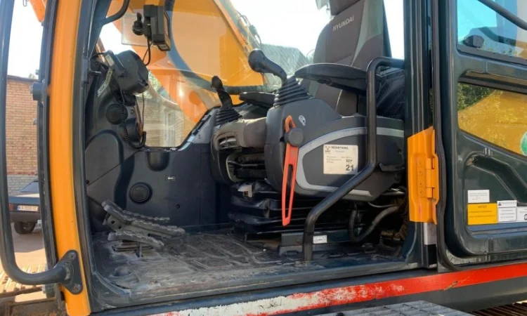 Продам екскаватор Hyundai Robex 260LC-9A Rotortilt GPS - фото № 11