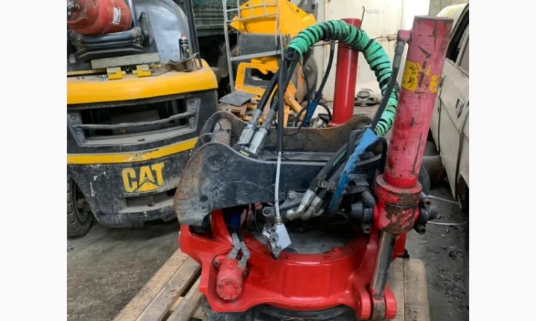 Продам екскаватор Hyundai Robex 260LC-9A Rotortilt GPS - фото № 3