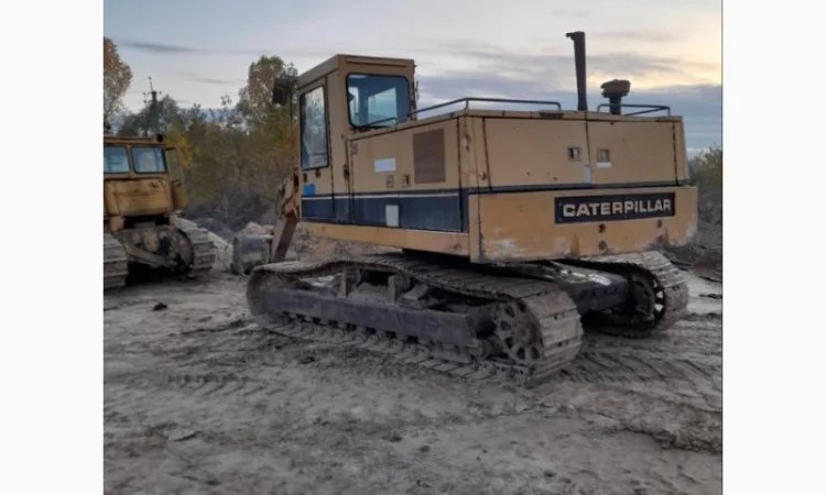Гусеничний екскаватор Caterpillar 219LC - фото № 2