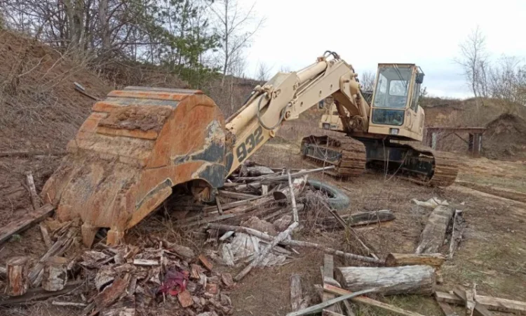 Гусеничний екскаватор Libherr R932 HDSL - фото № 1