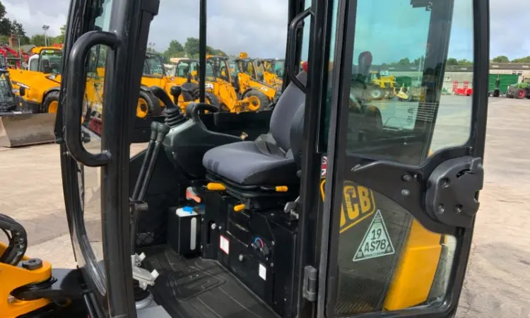 JCB СTS 8026 2018 р - фото № 12