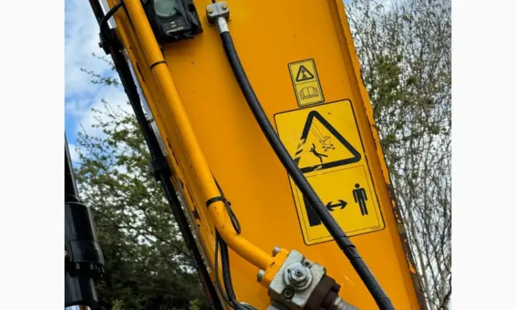 JCB JS220X LC Engcon Trimble 2019 р - фото № 4