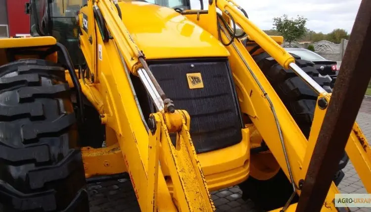 Экскаватор-погрузчик JCB 4CX 2006/ 2007 года - фото № 8