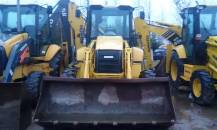 Экскаватор-погрузчик KOMATSU WB 93R 2006 года - фото № 5
