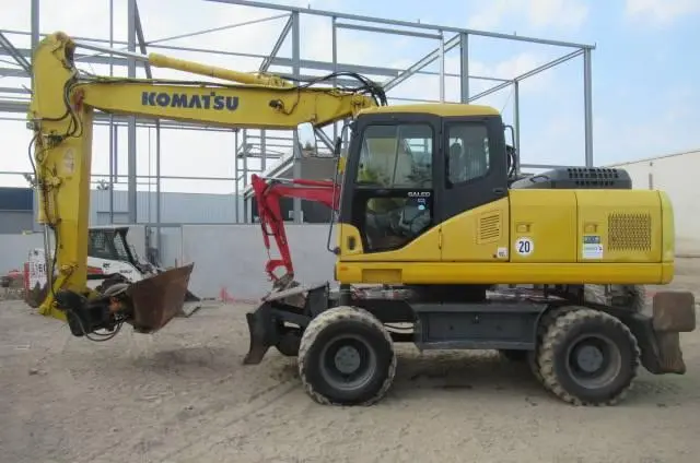 Колёсный экскаватор KOMATSU PW 180-7EO 2007 года - фото № 1