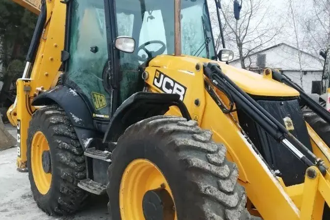 Экскаватор-погрузчик JCB 4CX ECO 2012 года - фото № 9