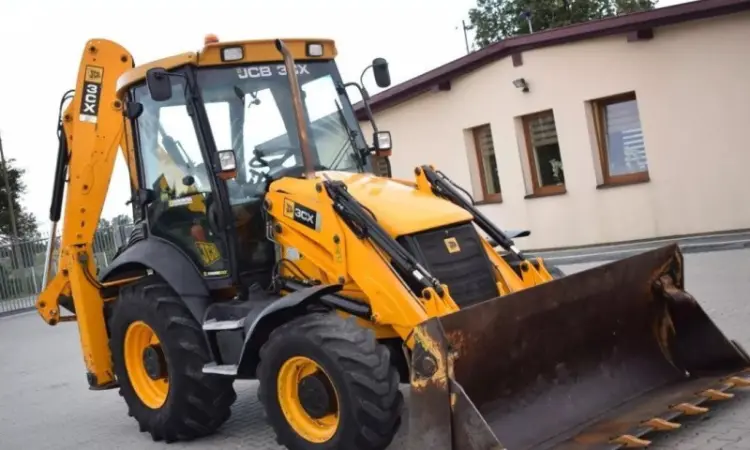 Экскаватор-погрузчик JCB 3сх 2010 года - фото № 1