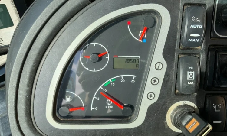 JCB 4CX Site Master 2021 р - фото № 2