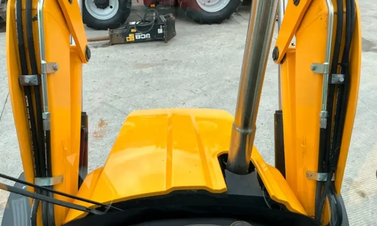 JCB 3CX Eco Site Master 2020 р - фото № 9