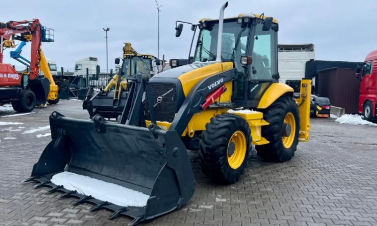 Екскаватор - навантажувач Volvo BL 71 - 2004 рік - фото № 7