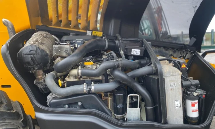 Телескопічний навантажувач JCB 541-70 AGRY - фото № 8