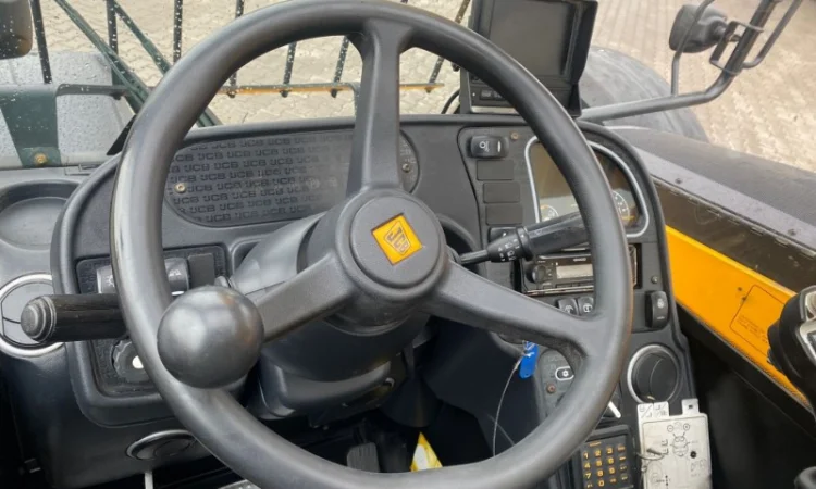 Телескопічний навантажувач JCB 541-70 AGRY - фото № 6