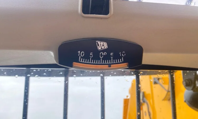 Телескопічний навантажувач JCB 541-70 AGRY - фото № 3