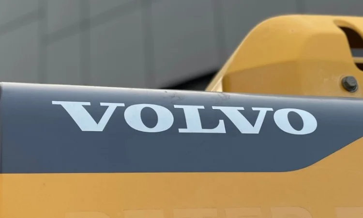 Повноповоротний колісний екскаватор Volvo EW 160D - 2013 рік - фото № 9