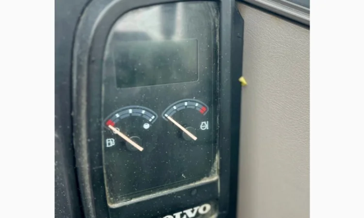 Volvo ECR 58D - 2016 рік - фото № 9