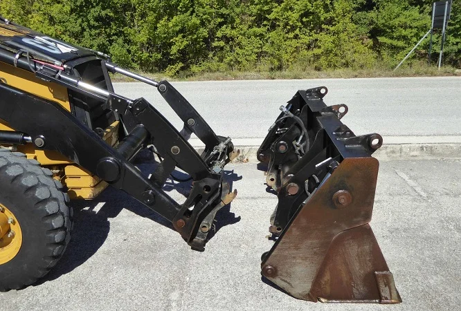 Экскаватор-погрузчик Caterpillar 442 D - фото № 10
