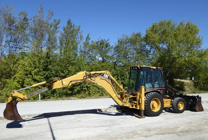 Экскаватор-погрузчик Caterpillar 442 D - фото № 9