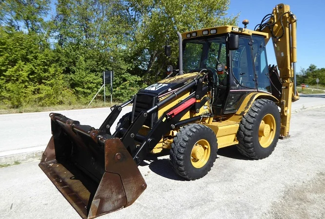 Экскаватор-погрузчик Caterpillar 442 D - фото № 19
