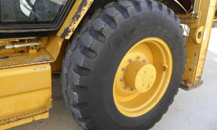 Экскаватор-погрузчик Caterpillar 442 D - фото № 3