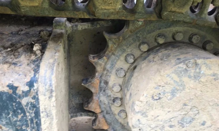 Гусеничный экскаватор Hyundai Robex 140 LC-9 A. Спецтехника б/у - фото № 2