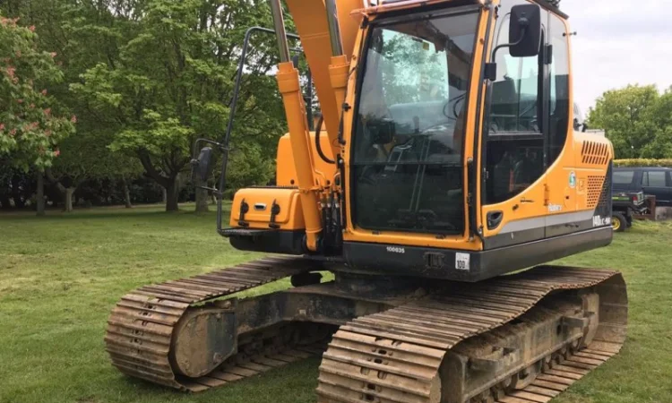 Гусеничный экскаватор Hyundai Robex 140 LC-9 A. Спецтехника б/у - фото № 19