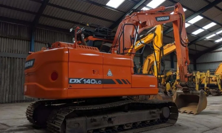 Гусеничный экскаватор Doosan DX 140 LC - фото № 8