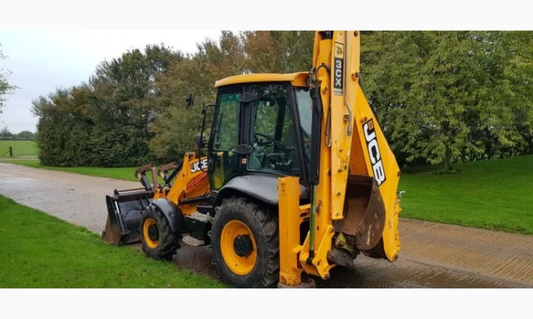 Экскаватор-погрузчик JCB 3CX Turbo. Первый владелец - фото № 2
