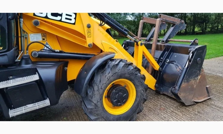 Экскаватор-погрузчик JCB 3CX Turbo. Первый владелец - фото № 4