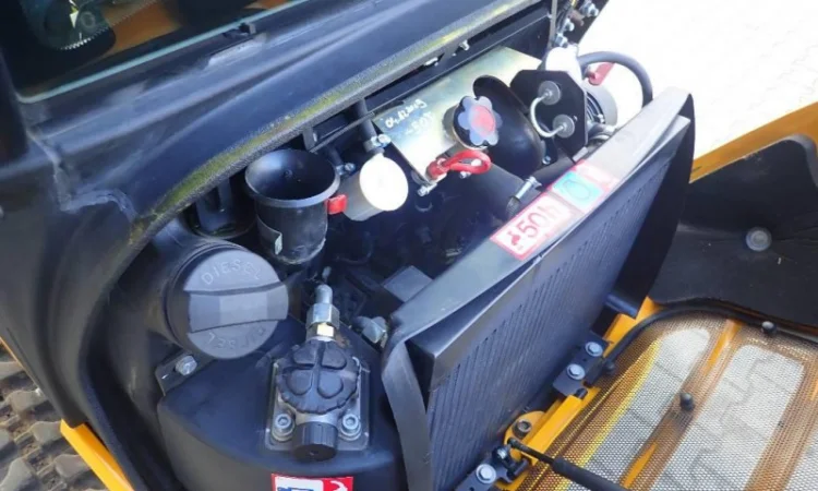 Мини экскаватор JCB 8018 CTS - фото № 10