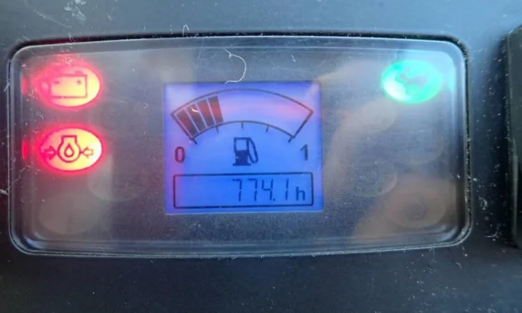 Мини экскаватор JCB 8018 CTS - фото № 13