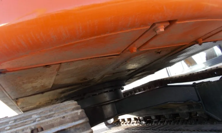 Hitachi ZX210LC-3 экскаватор на гусеничном ходу - фото № 2