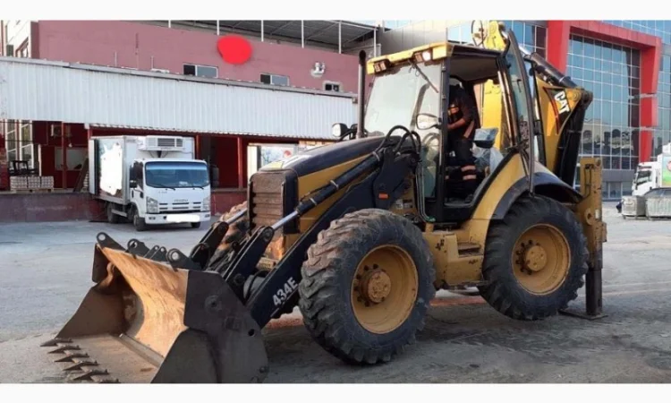 Экскаватор-погрузчик Caterpillar 434 - фото № 4