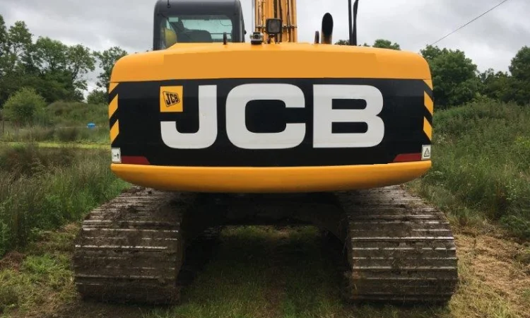 Гусеничный экскаватор JCB JS 160LC - фото № 6