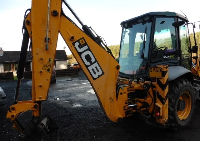 Экскаватор-погрузчик JCB 3 CX Contractor Plus - фото № 6