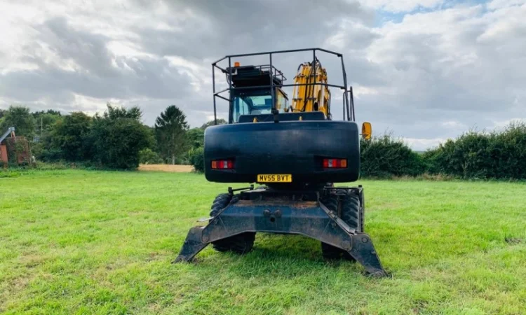 Колесный экскаватор JCB JS160W. Киев - фото № 2