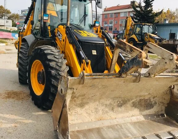 Экскаватор-погрузчик JCB 4CX. Киев - фото № 4