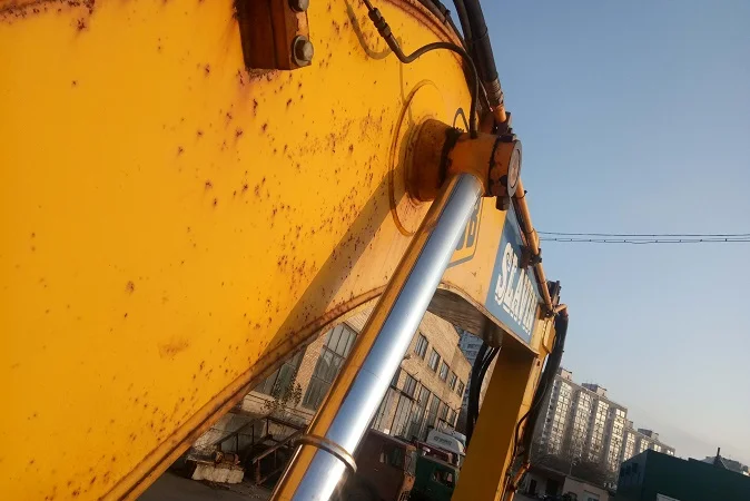 Гусеничный экскаватор JCB JS220 LC. Киев - фото № 11